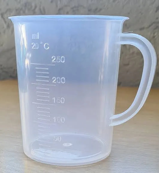 China 5000ml Laboratory Measuring Jug Plastic Graduated Pitcher